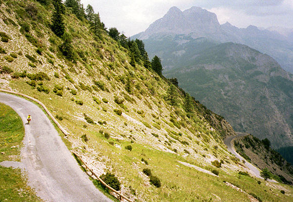 Allos - title photo